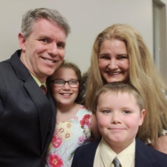 Meet your Posher, Michelle - Picture 1 of 1